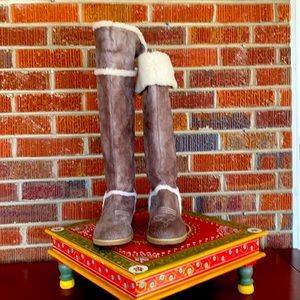 Fleece lined gorgeous suede H&M Conscious warm fold down boots EUC